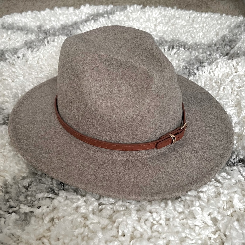 Chic Felt Hat